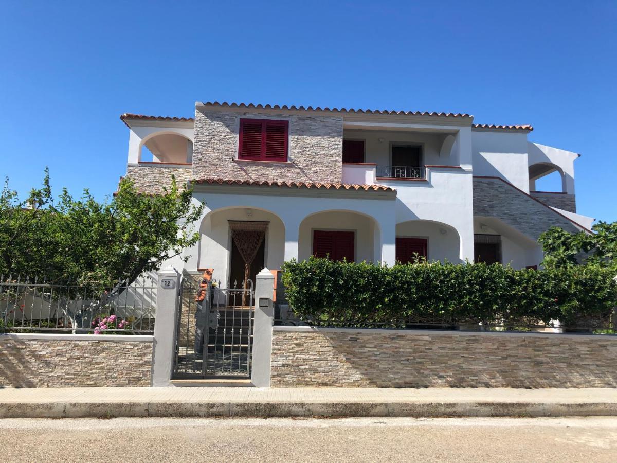 Appartamento In Villa Andreina Orosei Eksteriør billede