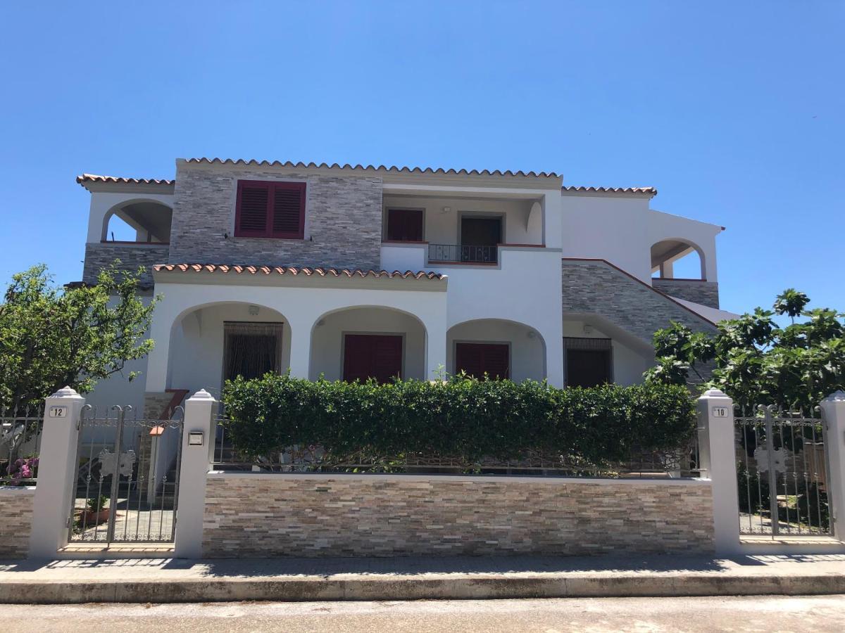 Appartamento In Villa Andreina Orosei Eksteriør billede