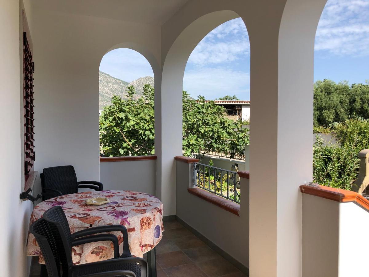 Appartamento In Villa Andreina Orosei Eksteriør billede