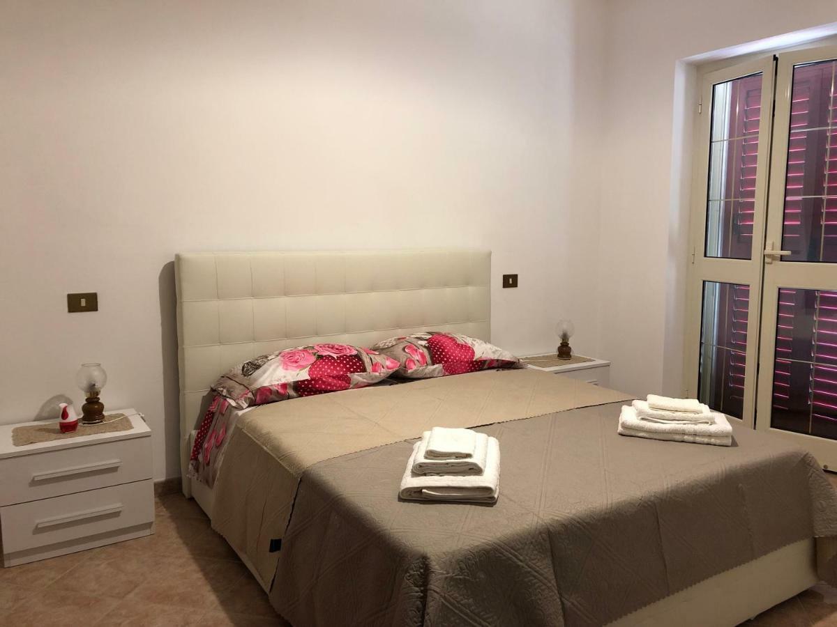 Appartamento In Villa Andreina Orosei Eksteriør billede