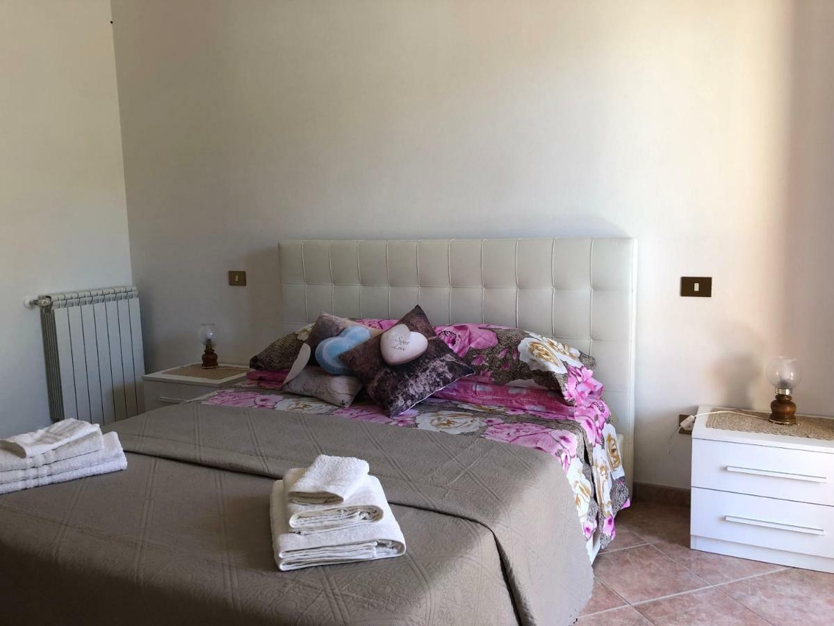 Appartamento In Villa Andreina Orosei Eksteriør billede