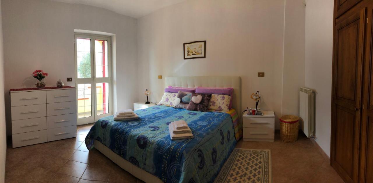 Appartamento In Villa Andreina Orosei Eksteriør billede