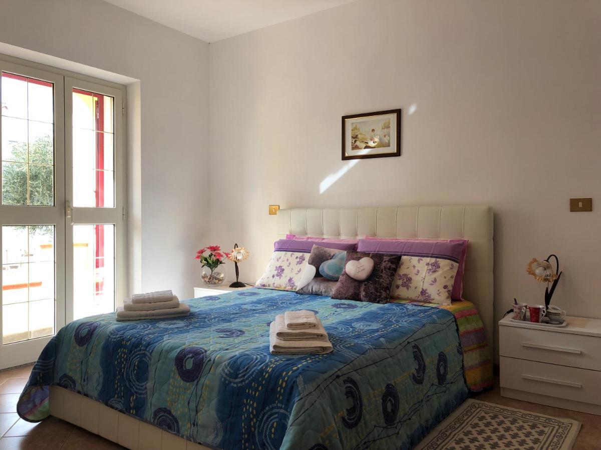 Appartamento In Villa Andreina Orosei Eksteriør billede